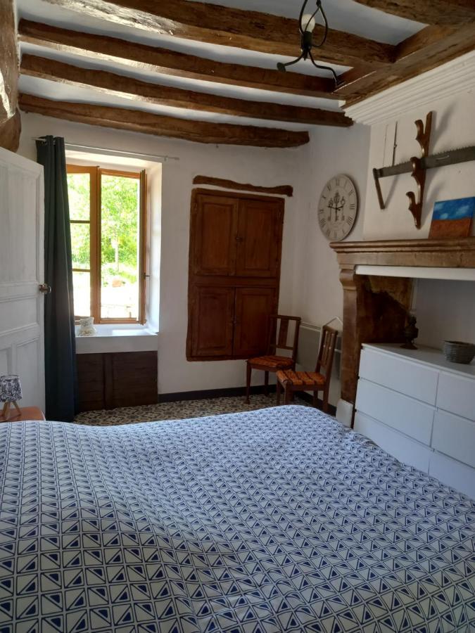 Vila L'Ecole Buissonniere Noyant-la-Plaine Exteriér fotografie
